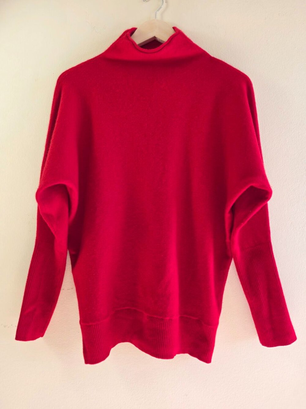 Telluride Sweater Women's M Red 100% Extra-fine Merino Wool Mock Neck Holiday